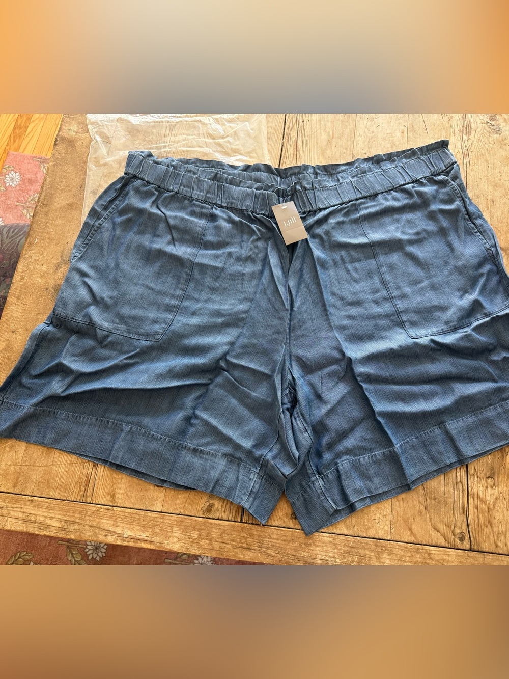 J. Jill pull on blue lightweight denim shorts NWT size 4X - Picture 2 of 8